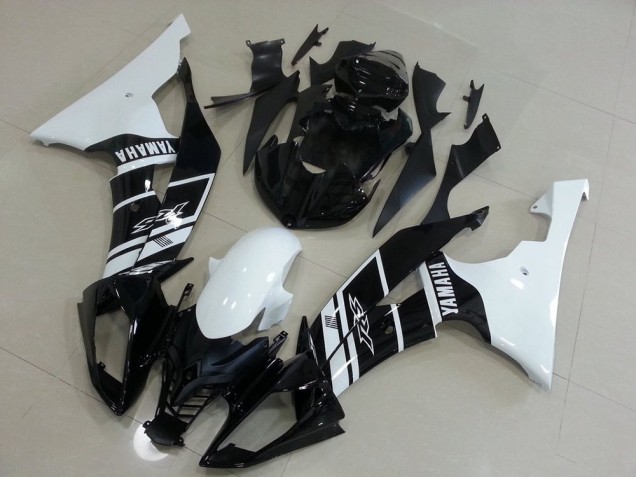 Carene Moto Yamaha R6 2008-2016 - Bianco & Nero Carene Moto Yamaha R6 2008-2016 - Bianco & Nero